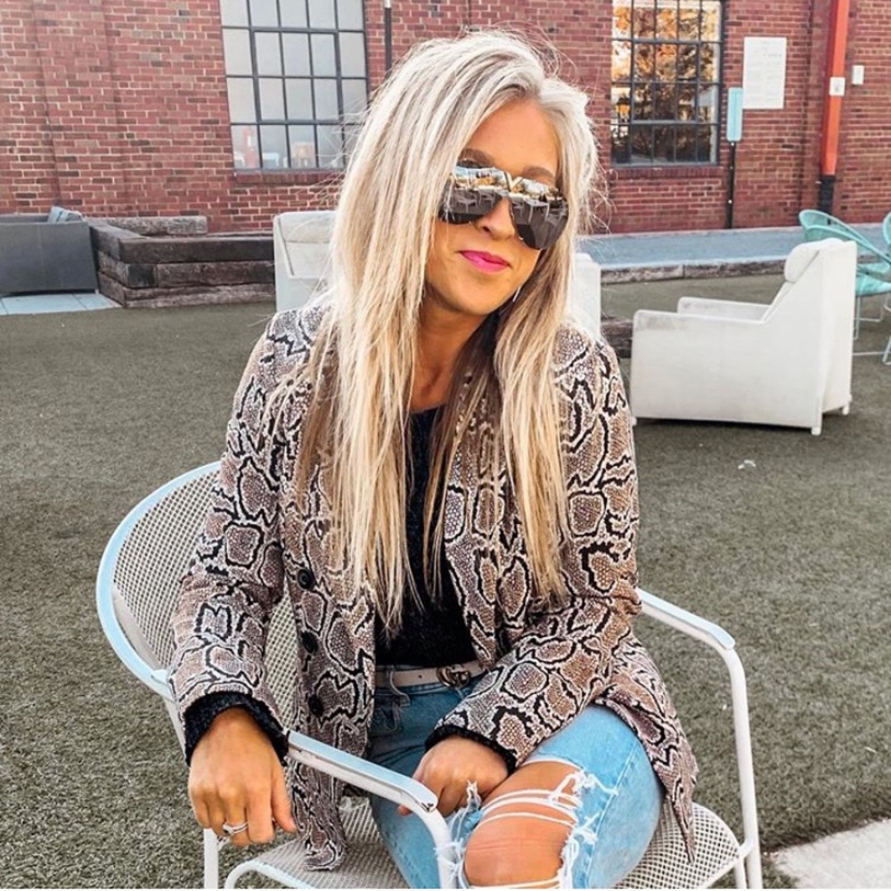 Cabi Python Blazer, Size 8, NWOT, Item 3733